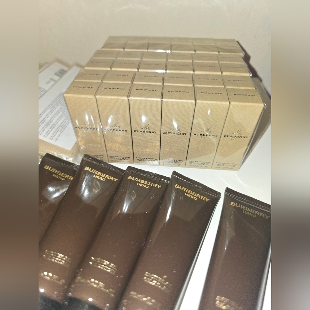 Reserved Burberry Bundle! - Picture 6 of 8